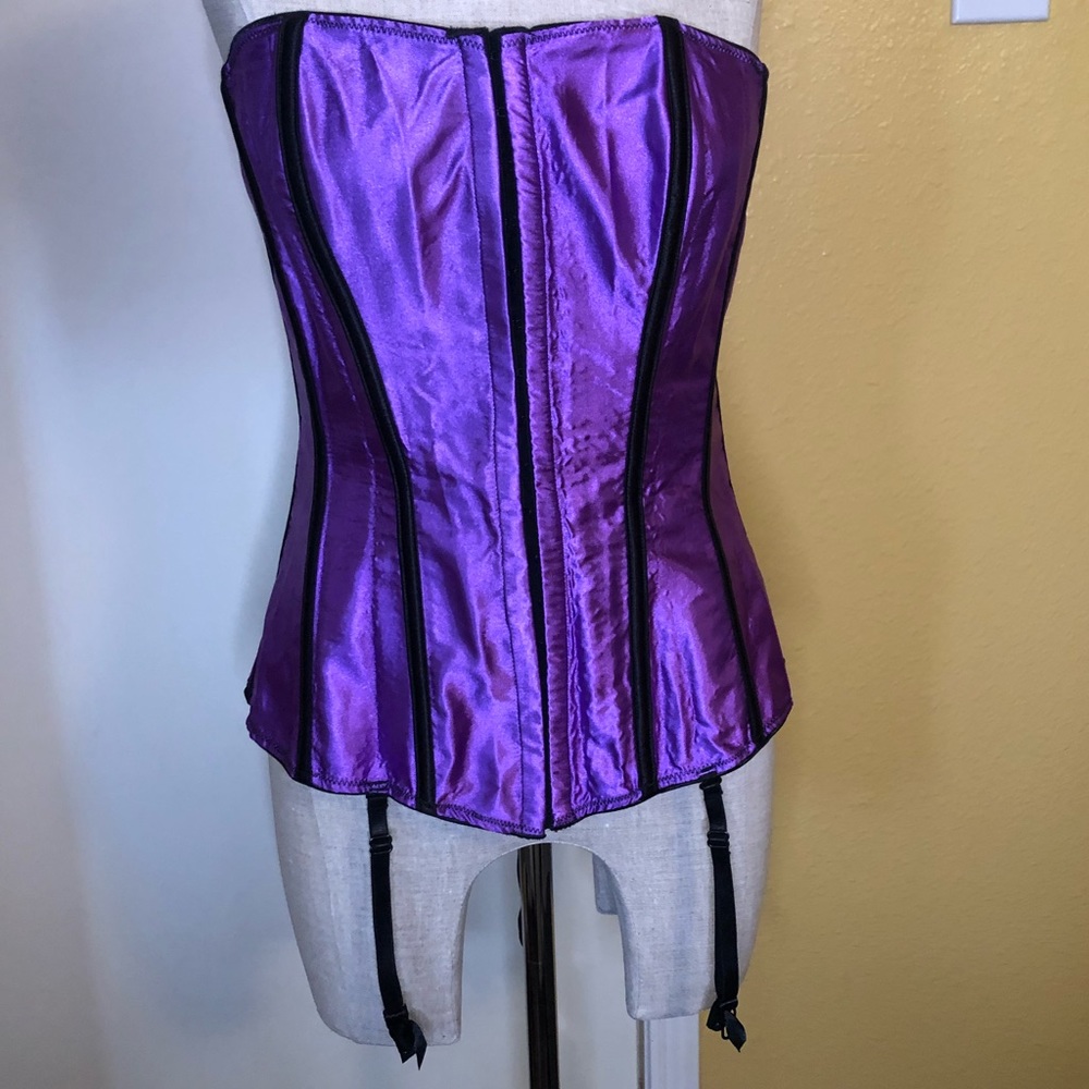 Corset